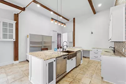 14 W Gadsden St, Pensacola, FL 32501 - Photo 10