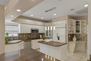 22 Bartlett Cir, Pensacola, FL 32505 - Photo 18