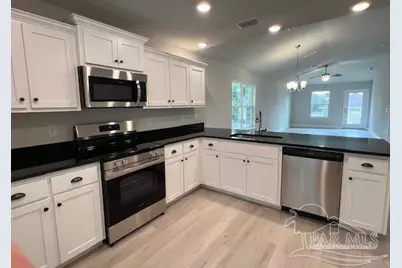 1006 Brimwood Cir #26A, Cantonment, FL 32533 - Photo 4