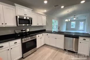 1006 Brimwood Cir, Cantonment, FL 32533 - Photo 4