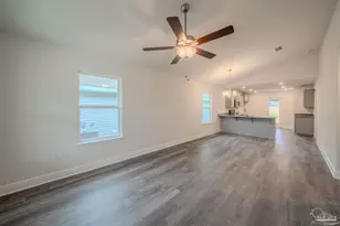 1010 Brimwood Cir, Cantonment, FL 32533 - Photo 4