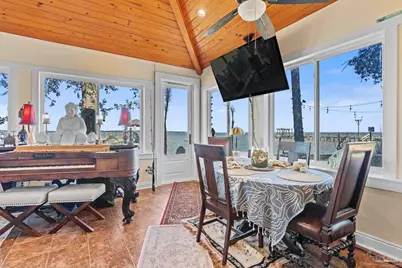 5460 N Shore Rd, Pensacola, FL 32507 - Photo 10