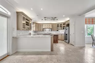 12 Seashore Dr, Pensacola Beach, FL 32561 - Photo 12