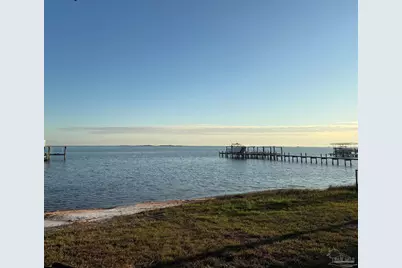 5300 Blk Soundside Dr, Gulf Breeze, FL 32563 - Photo 1