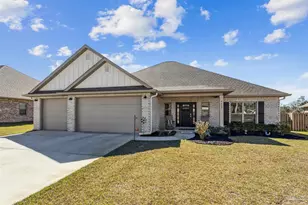 2467 Timsbury Loop, Cantonment, FL 32533 - Photo 2