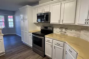 5955 Ashton Woods Cir, Milton, FL 32570 - Photo 12