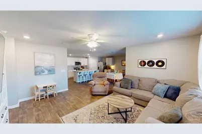 10545 Queens Gate Cir, Pensacola, FL 32506 - Photo 14