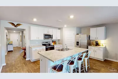 10545 Queens Gate Cir, Pensacola, FL 32506 - Photo 4