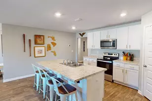 10545 Queens Gate Cir, Pensacola, FL 32506 - Photo 6