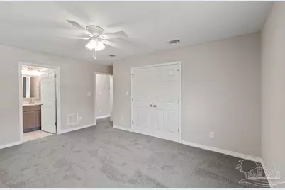 3017 Berwick St, Pensacola, FL 32503 - Photo 6