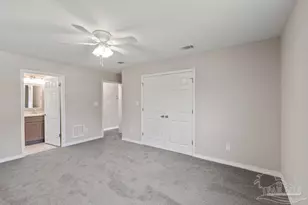 3017 Berwick St, Pensacola, FL 32503 - Photo 6