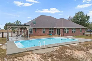 2642 Grandaddy Ln, Jay, FL 32565 - Photo 10