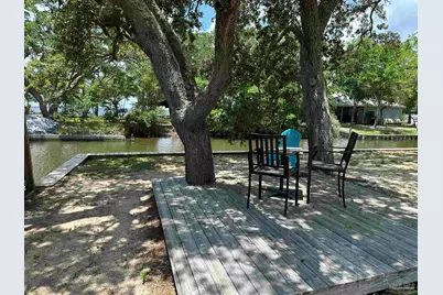 301 Katie St, Milton, FL 32583 - Photo 4