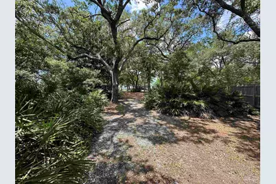 307 Katie St, Milton, FL 32583 - Photo 10