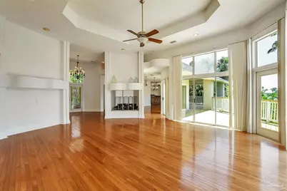 7208 Bayshore Dr, Milton, FL 32583 - Photo 12