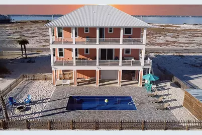 7537 White Sands Blvd, Navarre, FL 32566 - Photo 1