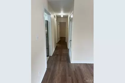 7225 W Fairfield Dr #B5, Pensacola, FL 32506 - Photo 10