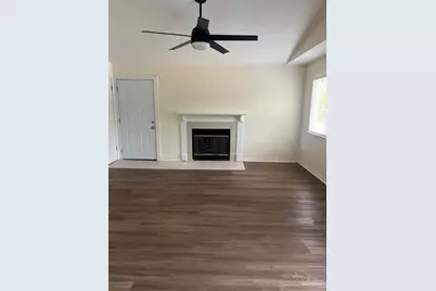 7225 W Fairfield Dr #B5, Pensacola, FL 32506 - Photo 8