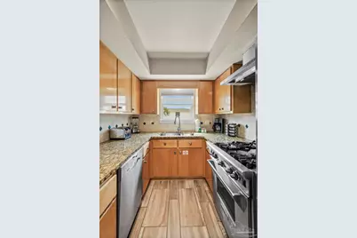 1304 Via Deluna Dr, Pensacola Beach, FL 32561 - Photo 18