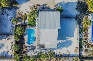 1304 Via De Luna Dr, Pensacola Beach, FL 32561 - Photo 36