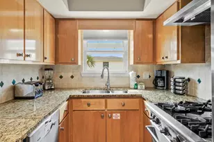 1304 Via De Luna Dr, Pensacola Beach, FL 32561 - Photo 16