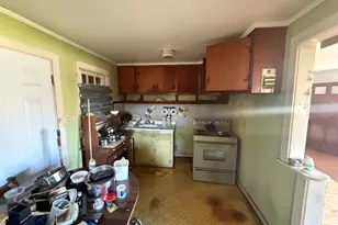 303 Yoakum Ct, Pensacola, FL 32505 - Photo 6