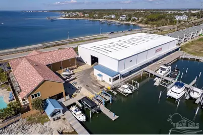 300 Pensacola Beach Rd, Gulf Breeze, FL 32561 - Photo 28