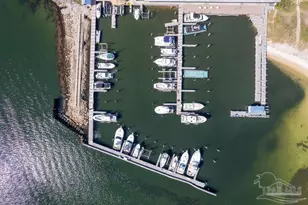 300 Pensacola Beach Rd, Gulf Breeze, FL 32561 - Photo 14