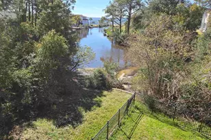 713 Roanoke Ct, Gulf Breeze, FL 32561 - Photo 18