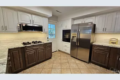 301 Poinciana Dr, Gulf Breeze, FL 32561 - Photo 22