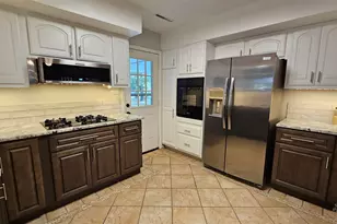 301 Poinciana Dr, Gulf Breeze, FL 32561 - Photo 22