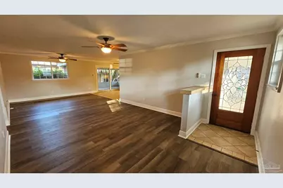 301 Poinciana Dr, Gulf Breeze, FL 32561 - Photo 12