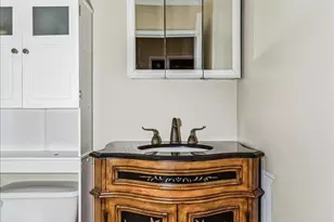 825 Bayshore Dr, Pensacola, FL 32507 - Photo 18