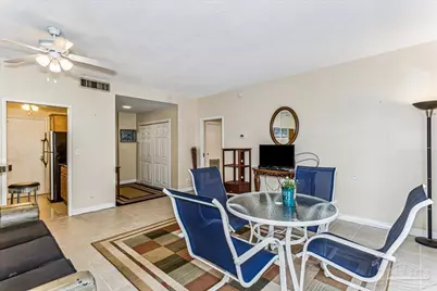 825 Bayshore Dr #203, Pensacola, FL 32507 - Photo 10