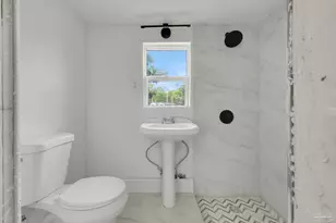 1106 N 50th Ave, Pensacola, FL 32506 - Photo 10