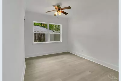 1106 N 50th Ave, Pensacola, FL 32506 - Photo 18