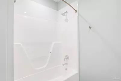 1070 Harbor Ln, Gulf Breeze, FL 32563 - Photo 34