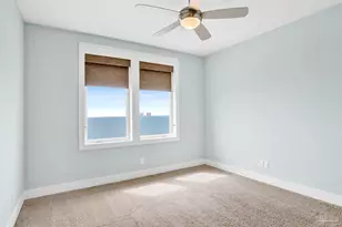 1070 Harbor Ln, Gulf Breeze, FL 32563 - Photo 30