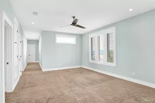 1070 Harbor Ln, Gulf Breeze, FL 32563 - Photo 26