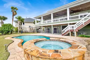 1070 Harbor Ln, Gulf Breeze, FL 32563 - Photo 40