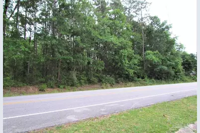 1501 Silver Ridge Dr, Cantonment, FL 32533 - Photo 4