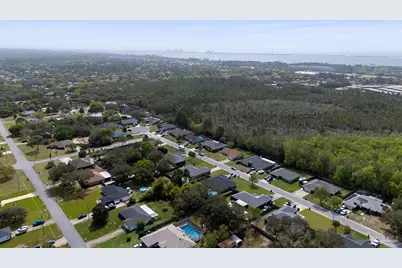 2087 Alfred Blvd, Navarre, FL 32566 - Photo 4
