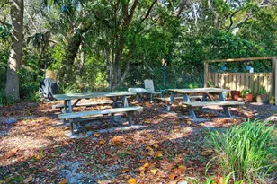 615 Bayshore Dr, Pensacola, FL 32507 - Photo 68