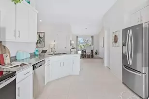 5275 Hidden Pnes Cir, Milton, FL 32583 - Photo 4