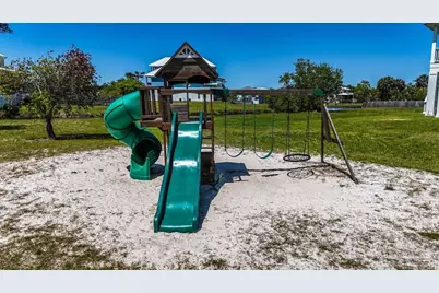 5556 Grande Lagoon Ct, Pensacola, FL 32507 - Photo 16