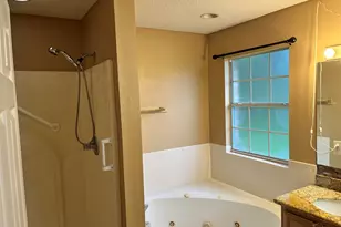 308 Twisted Oak Dr, Cantonment, FL 32533 - Photo 12