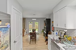 6273 Kirsten Dr, Pensacola, FL 32504 - Photo 8