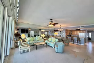 8525 Gulf Blvd, Navarre Beach, FL 32566 - Photo 32