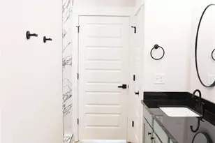 203 Charleston Dr, Pensacola, FL 32534 - Photo 14