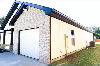 205 Charleston Dr, Pensacola, FL 32534 - Photo 18